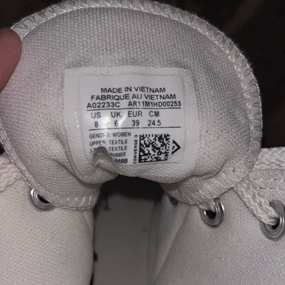 Platform Converse Sneakers - Picture 6 of 6